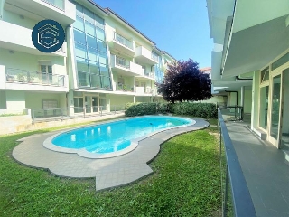 zoom immagine (Appartamento 75 mq, 1 camera, zona Campi Bisenzio - Centro)