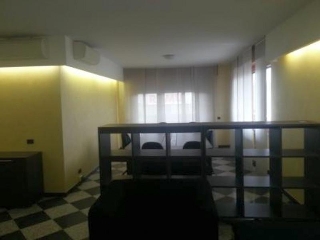 zoom immagine (Palazzo 2806 mq, più di 3 camere)