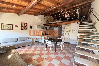 zoom immagine (Appartamento 71 mq, 1 camera, zona San Giovanni Lupatoto)