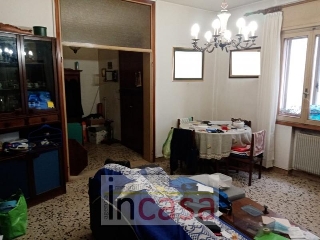zoom immagine (Appartamento, soggiorno, 2 camere, zona San Donà di Piave - Centro)