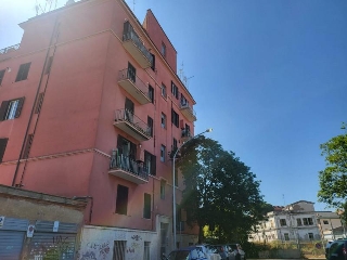 zoom immagine (Appartamento 68 mq, soggiorno, 1 camera, zona Re di Roma)
