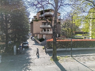 zoom immagine (Appartamento 150 mq, soggiorno, 2 camere, zona Cittadella)