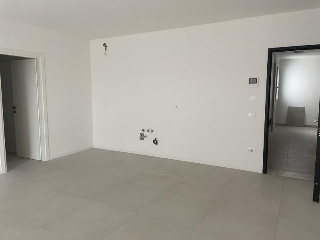 zoom immagine (Appartamento 80 mq, 3 camere, zona Trivignano)