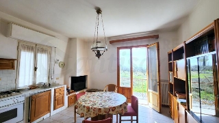 zoom immagine (Casa singola 212 mq, soggiorno, 3 camere, zona Tavarnelle Val di Pesa)