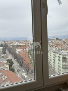 zoom immagine (Appartamento 88 mq, soggiorno, 2 camere, zona Semicentro)