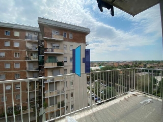 zoom immagine (Appartamento 100 mq, soggiorno, 2 camere, zona Brescia Due / Lamarmora)
