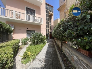 zoom immagine (Appartamento 153 mq, soggiorno, 3 camere, zona Civitavecchia - Centro)