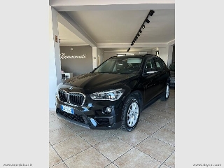 zoom immagine (BMW X1 xDrive20d Business)