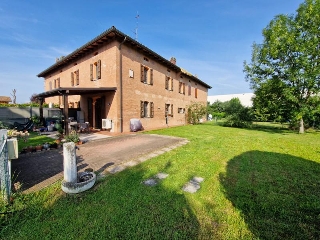 zoom immagine (Casa a schiera 173 mq, soggiorno, 3 camere, zona Ponte Samoggia - Santa Maria in Strada)
