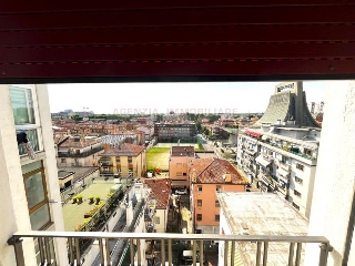 zoom immagine (Appartamento 80 mq, soggiorno, 1 camera, zona Corso del Popolo, Capuccina)