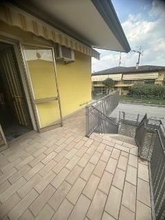 zoom immagine (Appartamento 125 mq, soggiorno, 4 camere, zona Forcellini)