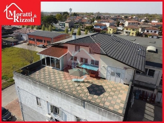 zoom immagine (Appartamento 182 mq, 2 camere, zona Muzzana del Turgnano)