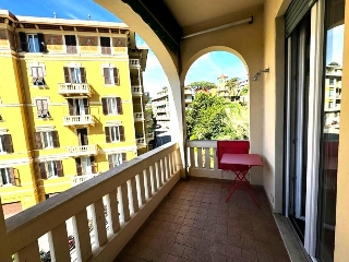 zoom immagine (Appartamento 160 mq, soggiorno, 4 camere, zona Santa Margherita Ligure - Centro)