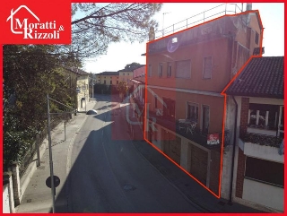 zoom immagine (Casa a schiera 260 mq, soggiorno, 2 camere, zona Terzo d'Aquileia - Centro)
